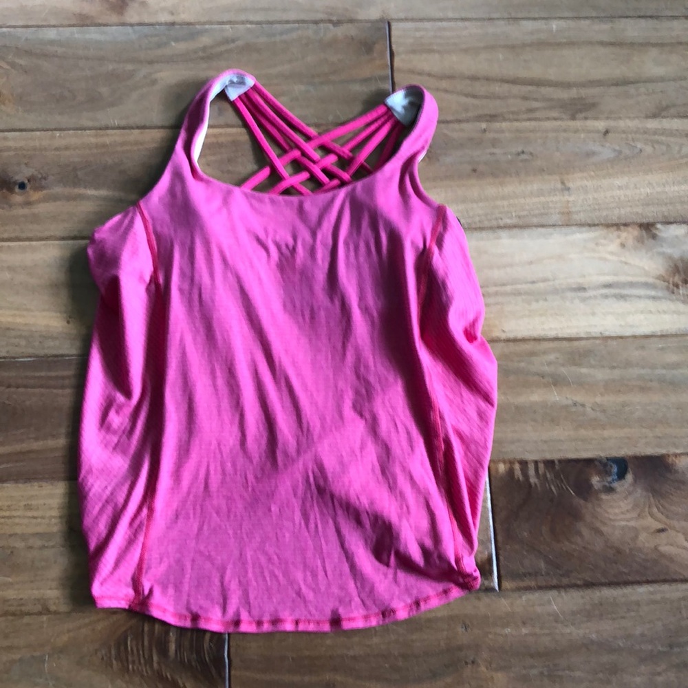Lululemon athletic top with bra Size 6